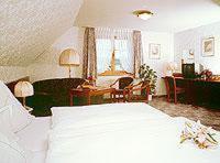 Hotel Restaurant Landhaus Koehle Neukirch  Oda fotoğraf